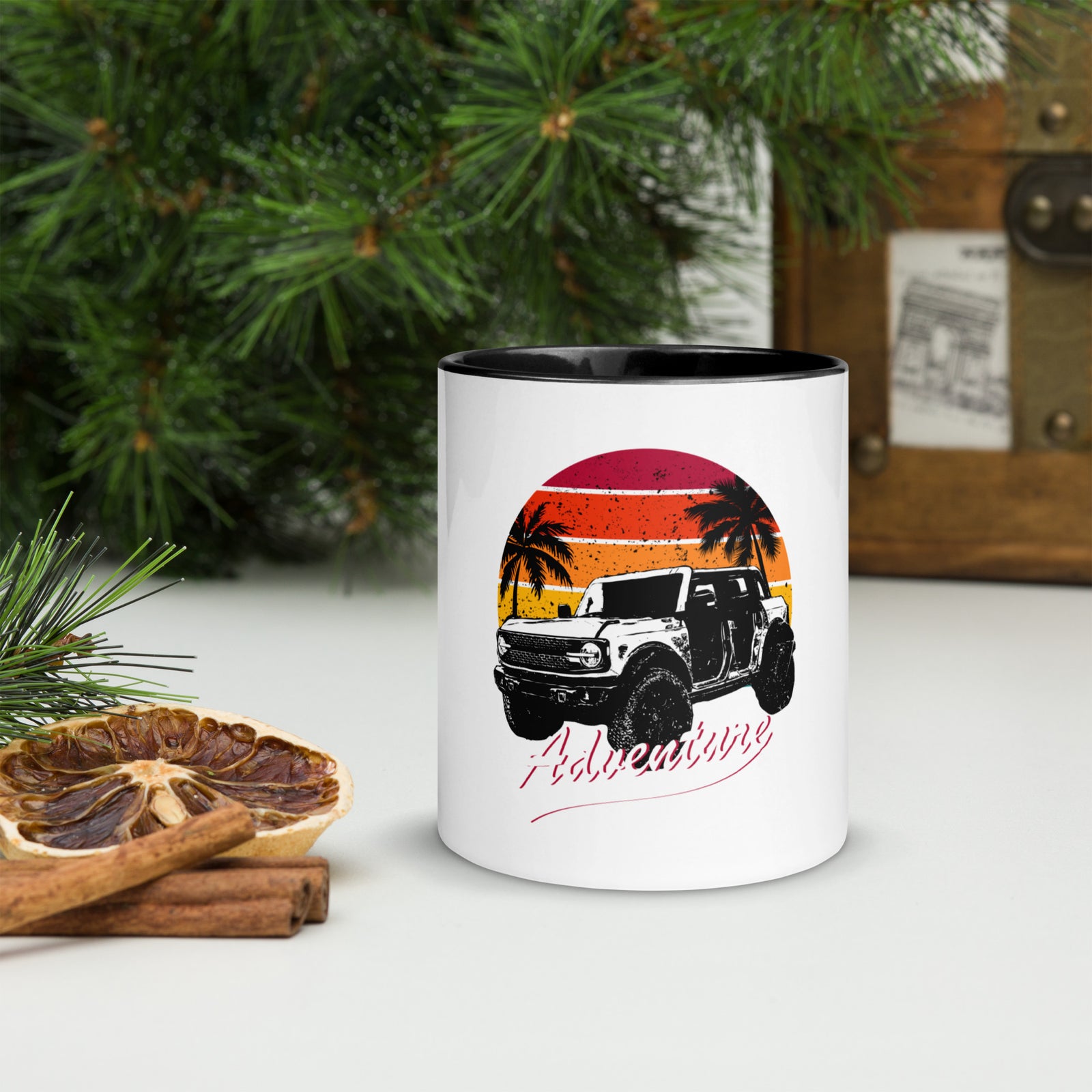 BRONCO ADVENTURE BEACH MUG WITH COLOR INSIDE